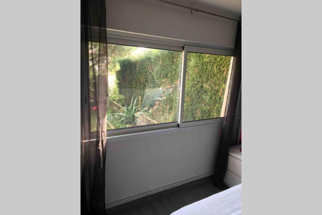 Bel Appartement En Rez De Jardin, 10Min Centre Et 300M Quais De Seine Wifi Rouen Exteriör bild