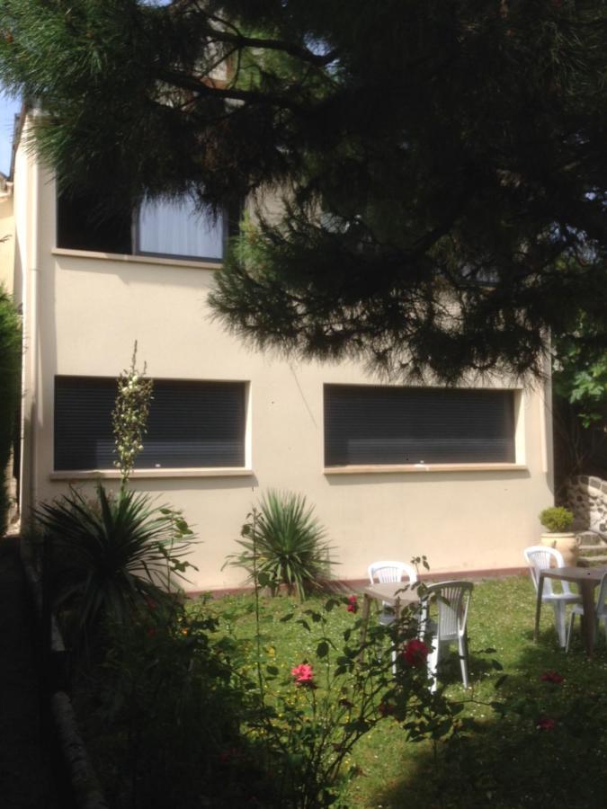 Bel Appartement En Rez De Jardin, 10Min Centre Et 300M Quais De Seine Wifi Rouen Exteriör bild